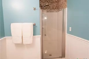 403 Oakside Dr, Victoria, TX 77905 - Photo 37