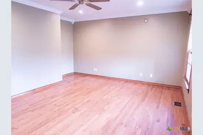 403 Oakside Drive, Victoria, TX 77905 - Photo 23