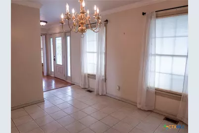 403 Oakside Drive, Victoria, TX 77905 - Photo 21