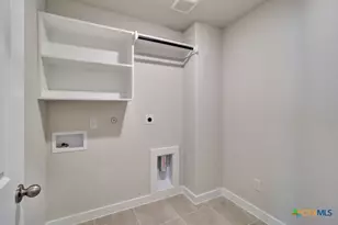 943 Cloudy Sky Rd, New Braunfels, TX 78130 - Photo 19