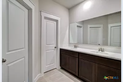 943 Cloudy Sky Road, New Braunfels, TX 78130 - Photo 11