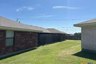 908 McDaniel Cir, Killeen, TX 76543 - Photo 15