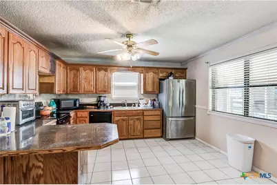 3610 Plains Drive, Killeen, TX 76542 - Photo 11