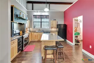 59 Leaning Oak Rd, Victoria, TX 77904 - Photo 9