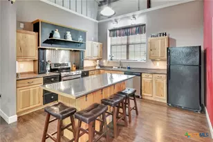 59 Leaning Oak Rd, Victoria, TX 77904 - Photo 13