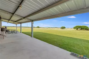 59 Leaning Oak Rd, Victoria, TX 77904 - Photo 5