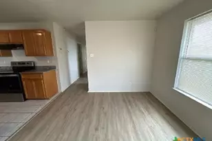 909 McDaniel Cir, Killeen, TX 76543 - Photo 5