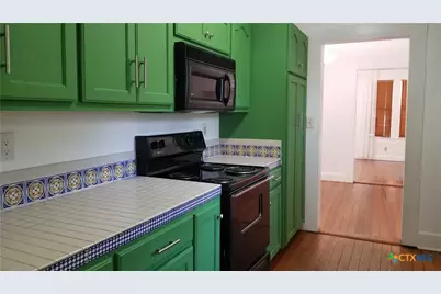1123 Coll Street, New Braunfels, TX 78130 - Photo 15