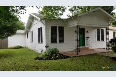 1123 Coll Street, New Braunfels, TX 78130 - Photo 1