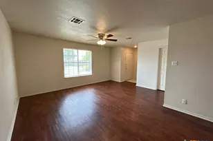 912 McDaniel Cir, Killeen, TX 76543 - Photo 7