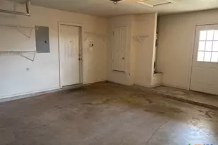 913 McDaniel Cir, Killeen, TX 76543 - Photo 15