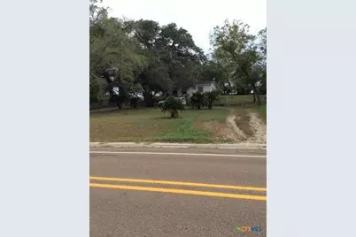 914 Macarthur Street, Cuero, TX 77954 - Photo 7