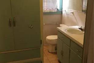 914 Macarthur St, Cuero, TX 77954 - Photo 25