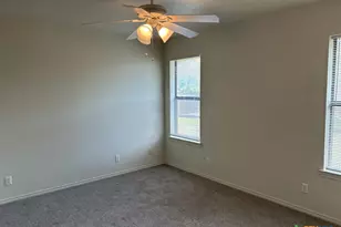 914 McDaniel Cir, Killeen, TX 76543 - Photo 11