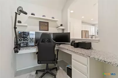2275 W Oak Run Parkway, New Braunfels, TX 78132 - Photo 13