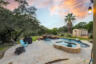 810 Bluff Ridge Ct, New Braunfels, TX 78132 - Photo 39
