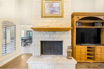 810 Bluff Ridge Court, New Braunfels, TX 78132 - Photo 17