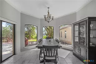 810 Bluff Ridge Ct, New Braunfels, TX 78132 - Photo 21