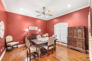 810 Bluff Ridge Ct, New Braunfels, TX 78132 - Photo 25