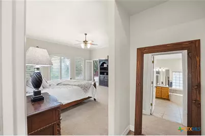 810 Bluff Ridge Court, New Braunfels, TX 78132 - Photo 33