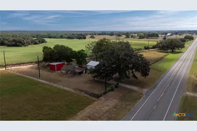 4526 State Highway 111, Yoakum, TX 77995 - Photo 19