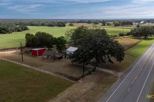 4526 State Hwy 111, Yoakum, TX 77995 - Photo 19