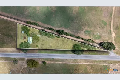 4526 State Highway 111, Yoakum, TX 77995 - Photo 27