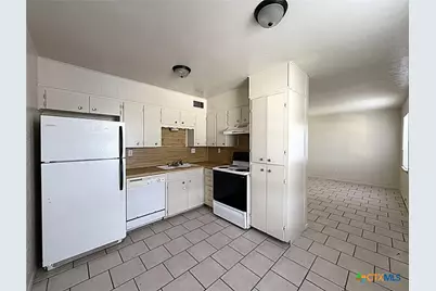 702 N 1st Street #5, Copperas Cove, TX 76522 - Photo 5