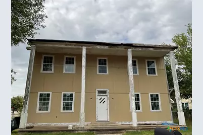 515 E French Street, Cuero, TX 77954 - Photo 1