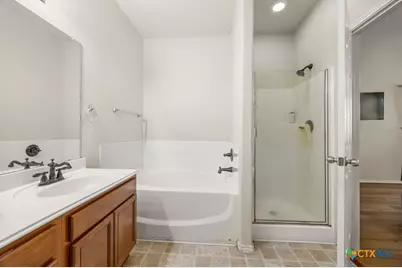 5704 Mahogany Bay, Schertz, TX 78108 - Photo 17