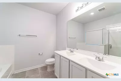 305 Jean Street, Seguin, TX 78155 - Photo 9