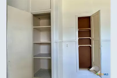 608 3rd Street, Cuero, TX 77954 - Photo 5