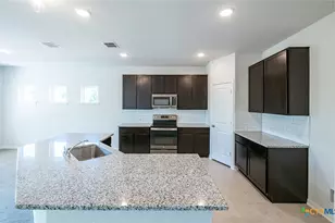 309 Ivy Roads, Seguin, TX 78155 - Photo 9