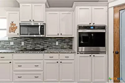 125 Savage Circle, Kempner, TX 76522 - Photo 7