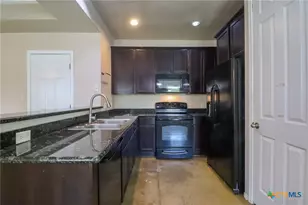 1125 Brown Rock Dr, New Braunfels, TX 78130 - Photo 9