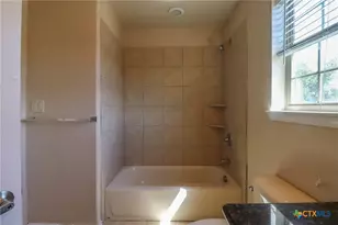 1125 Brown Rock Dr, New Braunfels, TX 78130 - Photo 27