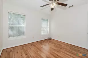 1106 N 18th St, Killeen, TX 76541 - Photo 9