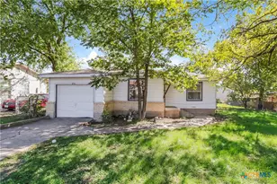 1106 N 18th St, Killeen, TX 76541 - Photo 1