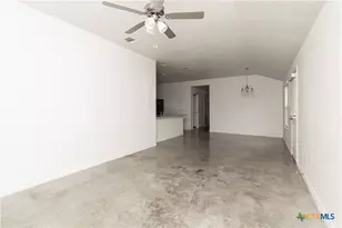 1004 Barbara Jordan St, Killeen, TX 76543 - Photo 3