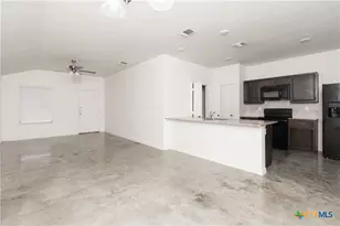 1004 Barbara Jordan St, Killeen, TX 76543 - Photo 5