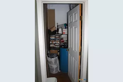 140 Elm Street, Lockhart, TX 78644 - Photo 9