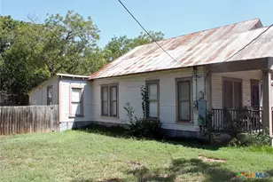 140 Elm St, Lockhart, TX 78644 - Photo 19