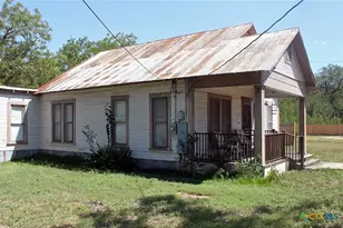 140 Elm St, Lockhart, TX 78644 - Photo 7