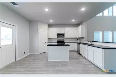 428 Tims Way, Seguin, TX 78155 - Photo 9