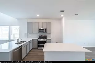 312 Ivy Roads, Seguin, TX 78155 - Photo 7