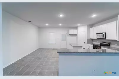 413 Tim's Way, Seguin, TX 78155 - Photo 5