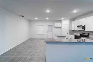 413 Tims Wy, Seguin, TX 78155 - Photo 5