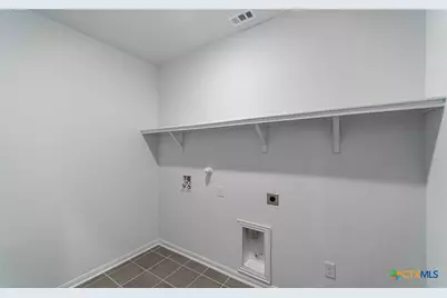 413 Tim's Way, Seguin, TX 78155 - Photo 17