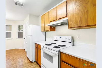 825 Sagewood Trail, San Marcos, TX 78666 - Photo 13