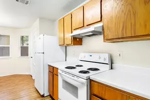 825 Sagewood Trail, San Marcos, TX 78666 - Photo 13